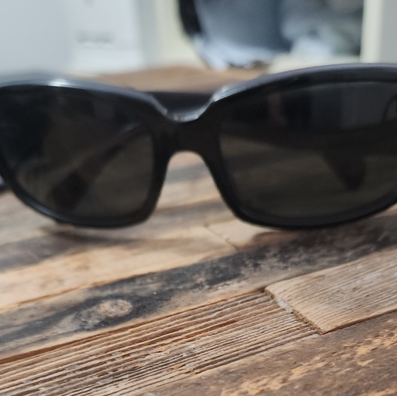 Chanel Sunglasses 5144 Black - Picture 2 of 6